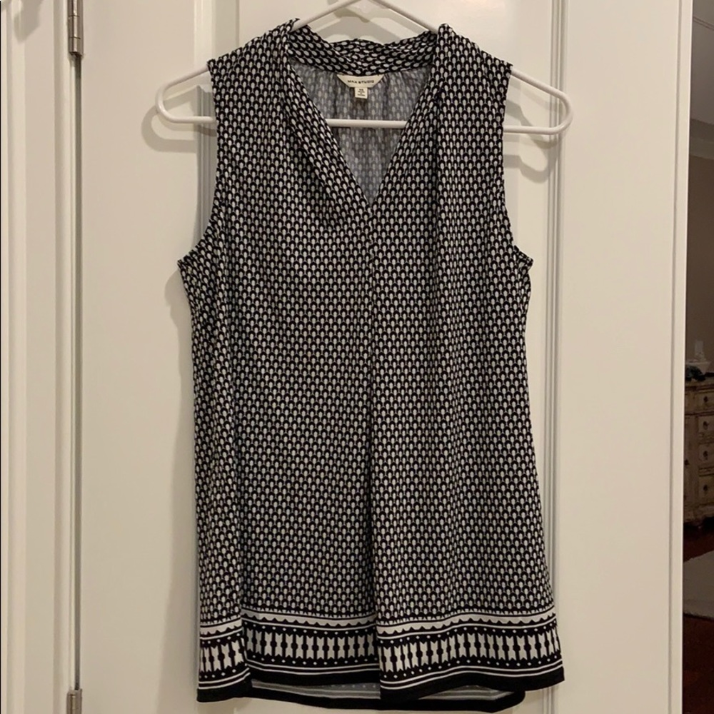 Max Studio Sleeveless blouse